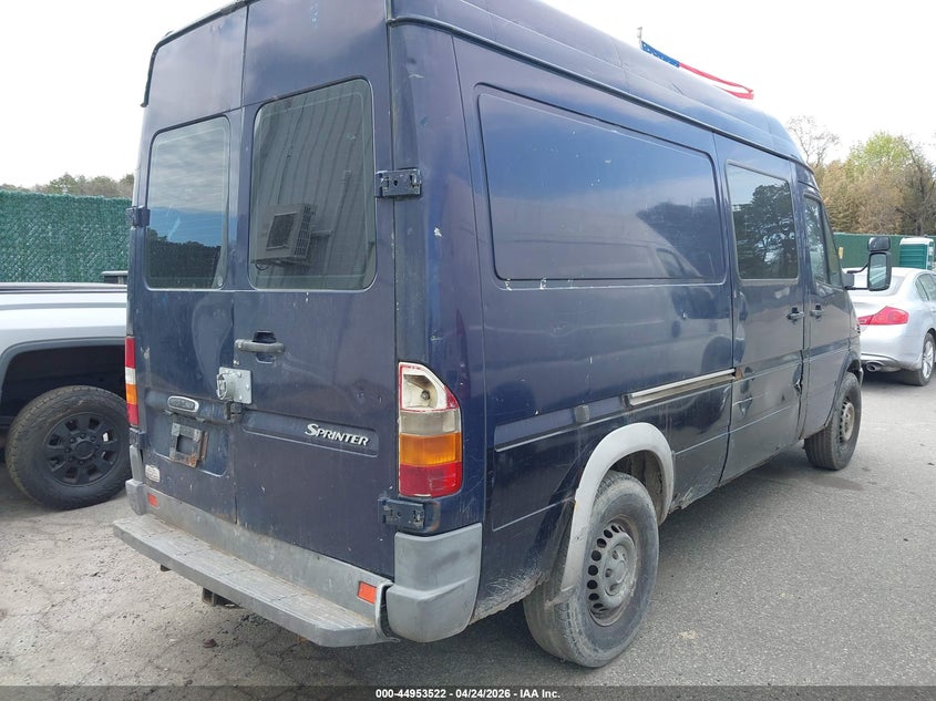 2004 Dodge Sprinter Van 2500