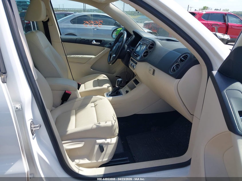 2014 Volkswagen Tiguan Sel