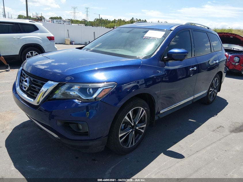 2017 Nissan Pathfinder Platinum