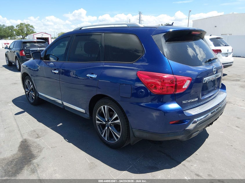 2017 Nissan Pathfinder Platinum