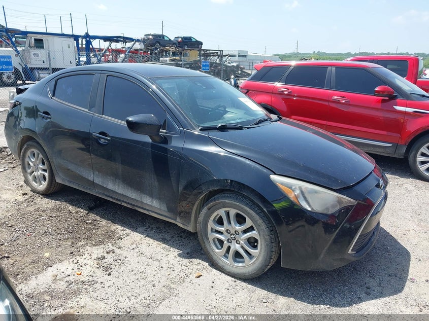 2017 TOYOTA YARIS IA auction photo 1