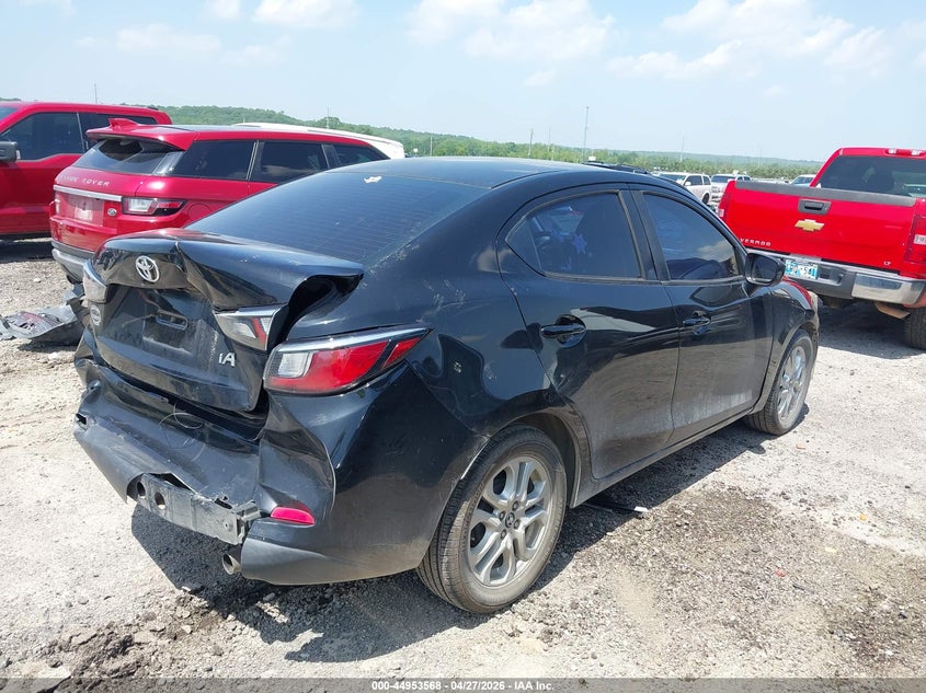 2017 TOYOTA YARIS IA auction photo 4