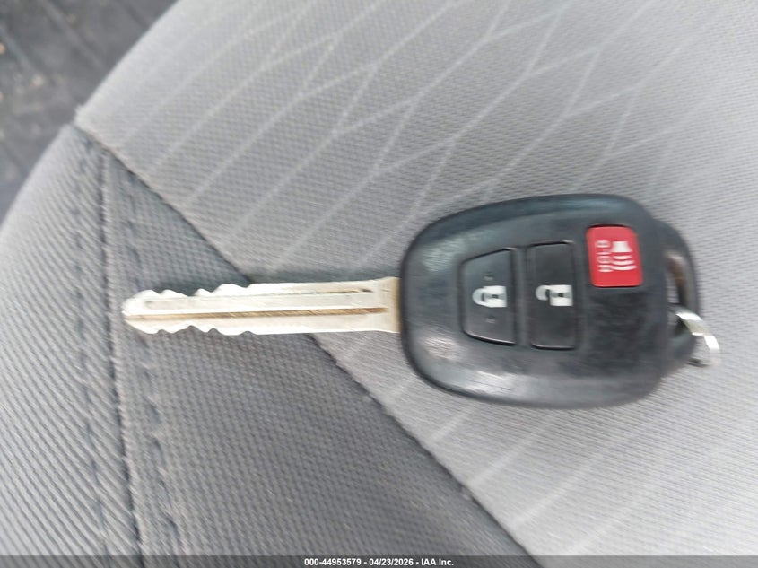 2018 Toyota Tacoma Sr VIN: 5TFAX5GN5JX131805 Lot: 44953579