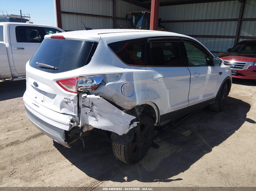 Vin: 1fmcu9gx4guc67942, lot: 45451051, ford escape se 20164