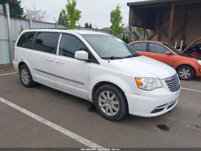 2014 Chrysler Town & Country Touring