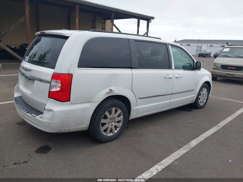 2014 Chrysler Town & Country Touring