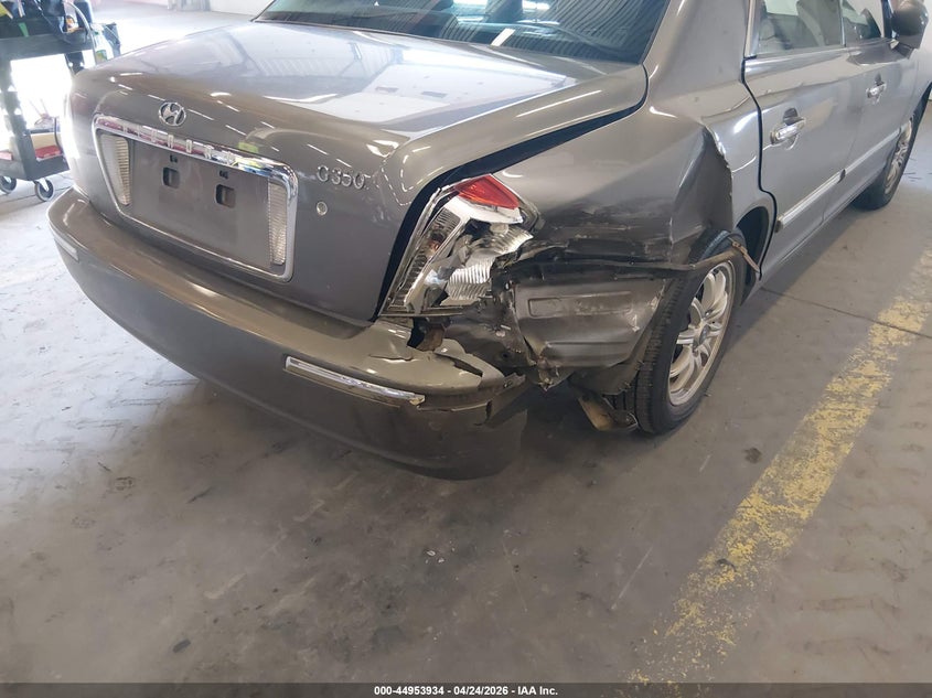 2004 Hyundai Xg350 L VIN: KMHFU45E74A318882 Lot: 44953934
