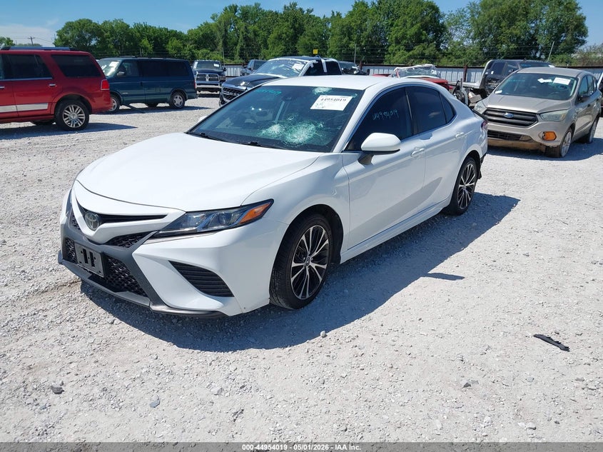 2020 Toyota Camry Se 4T1G11AK4LU943874 photo 1