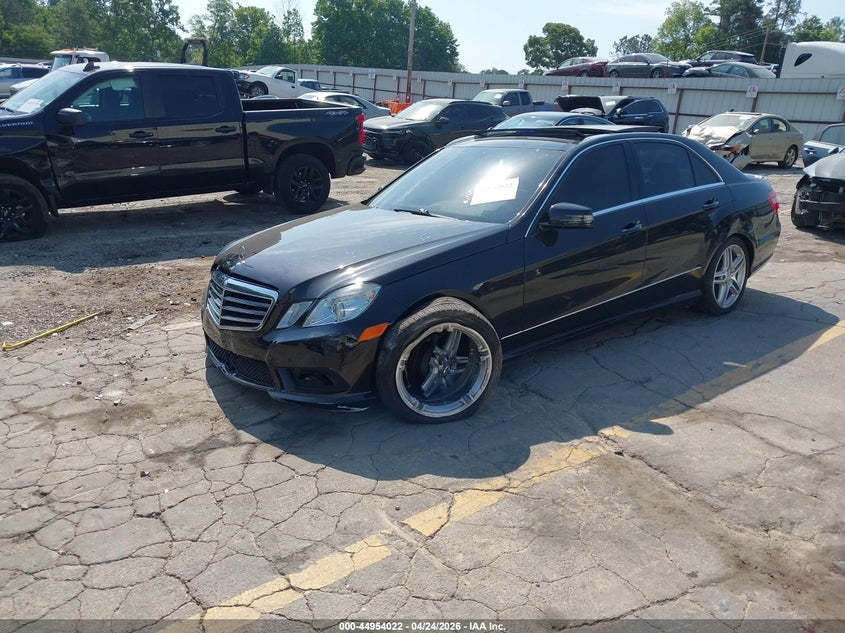 2011 Mercedes-Benz E 350 WDDHF5GB1BA426966 photo 1