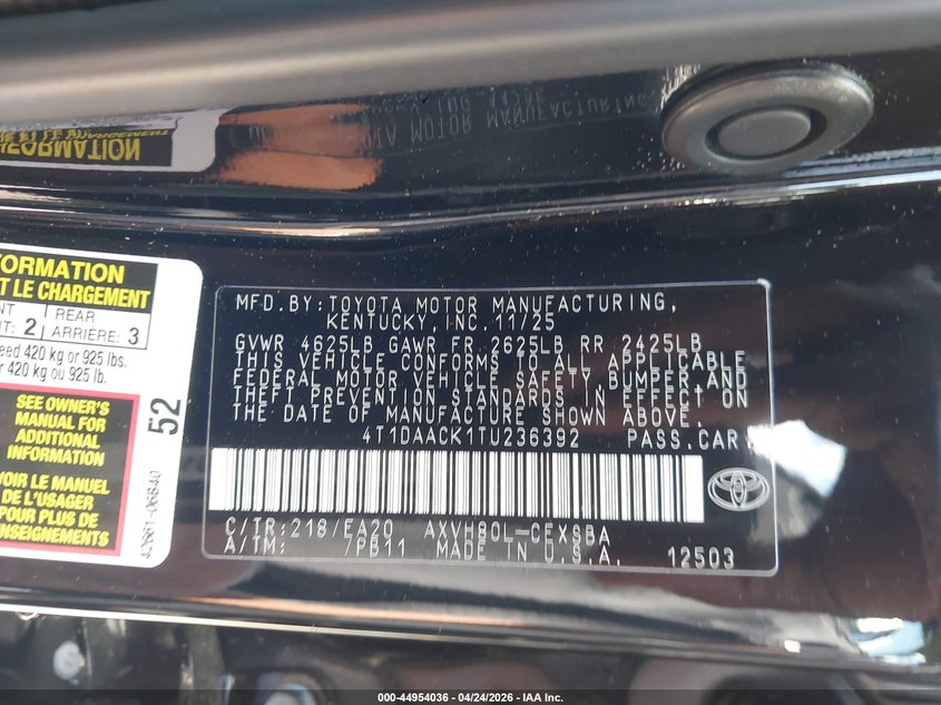 TOYOTA CAMRY - zdjęcie 9