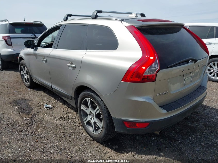 2012 Volvo Xc60 T6/T6 Platinum/T6 Premier Plus/T6 R-Design/T6 R-Design Platinum/T6 R-Design Premier Plus