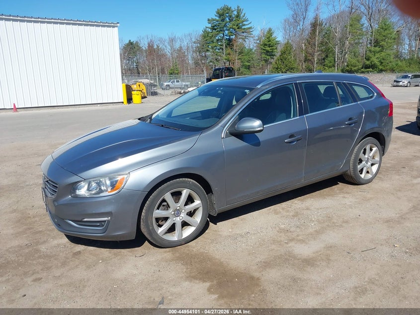 2017 Volvo V60 T5 Premier YV140MEK9H1336569 photo 1