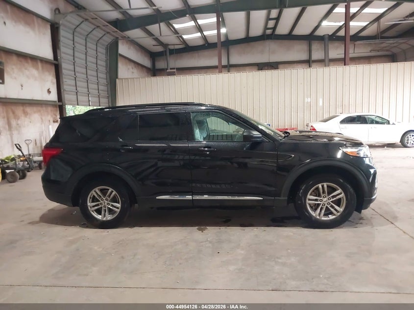 2022 FORD EXPLORER XLT · Фото 14