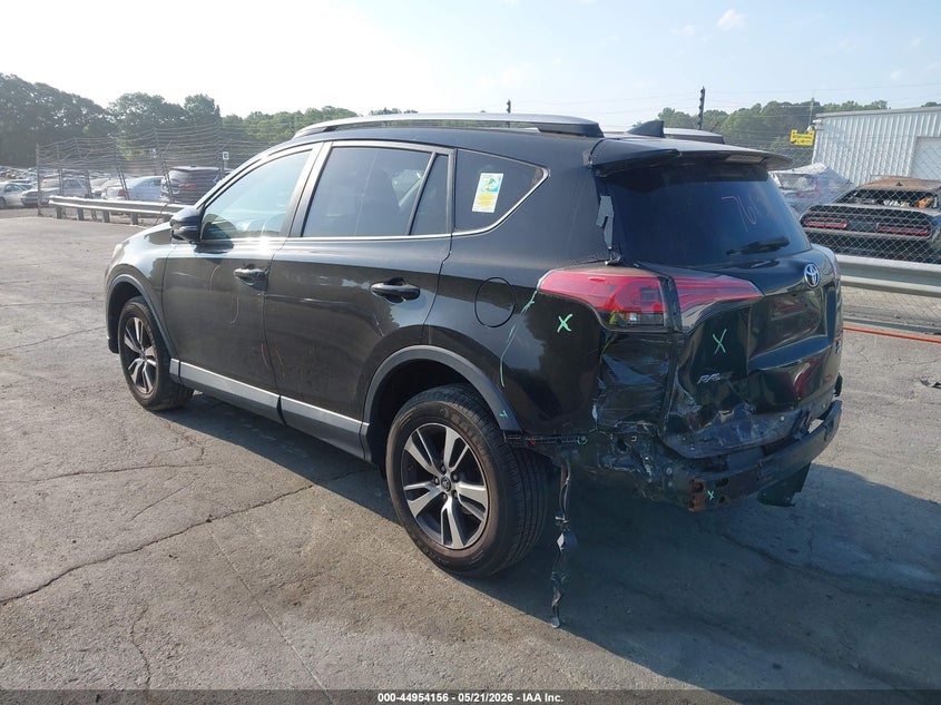 2018 TOYOTA RAV4 auction photo 3