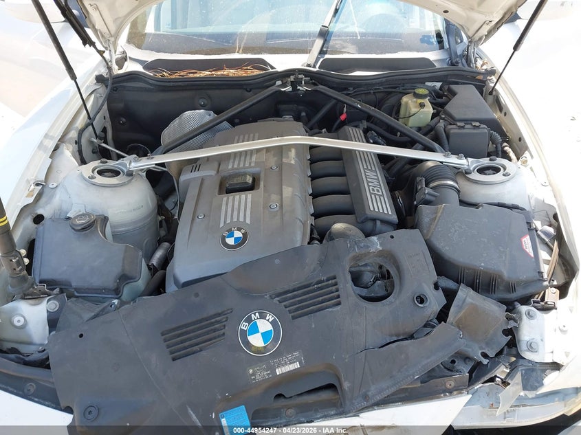 2006 BMW Z4 3.0I VIN: 4USBU33556LW69047 Lot: 44954247