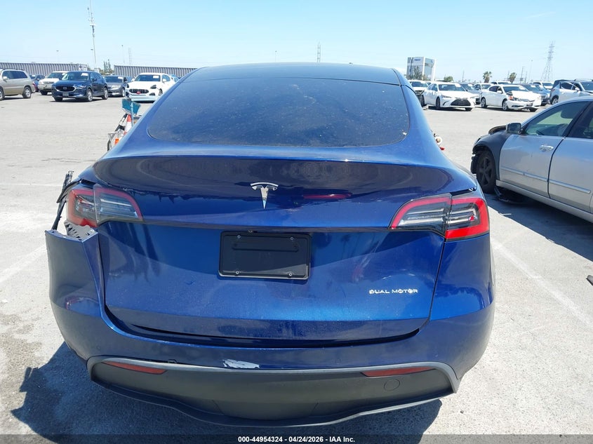 2020 Tesla Model Y Long Range Dual Motor All-Wheel Drive VIN: 5YJYGDEE5LF053079 Lot: 44954324