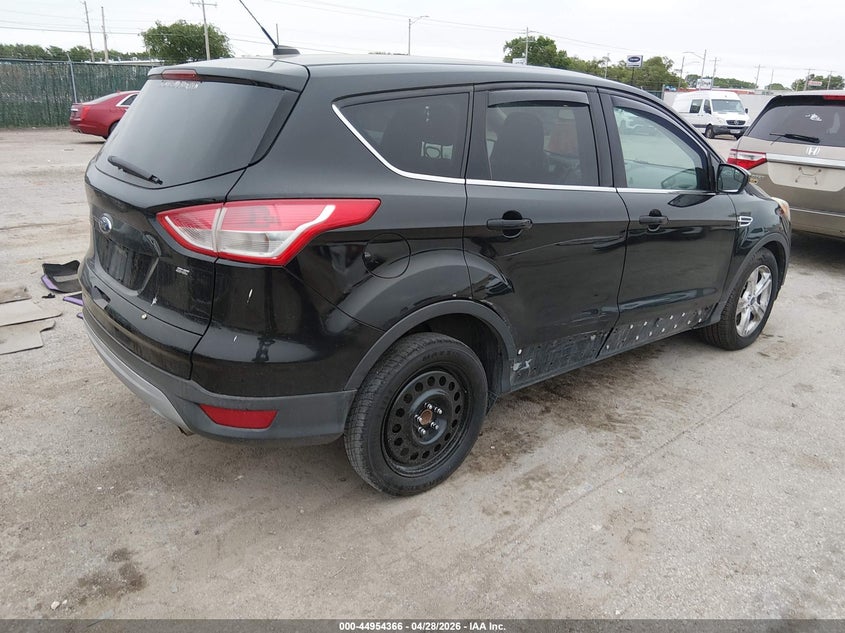 Vin: 1fmcu0g75gua25589, lot: 45451767, ford escape se 20164