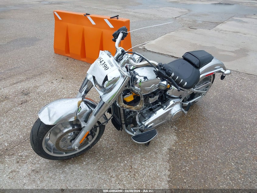 2025 HARLEY-DAVIDSON FAT BOY MOTO 2
