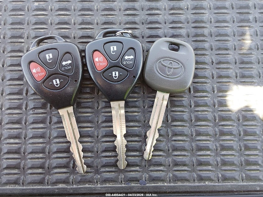 2010 Toyota Corolla Le VIN: 1NXBU4EE6AZ374613 Lot: 44954421