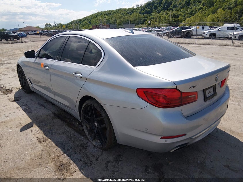 Vin: wbaje7c32hg887167, lot: 45451826, bmw 540i xdrive 20173