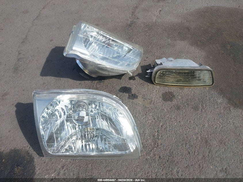 2001 Toyota Tacoma Prerunner V6 VIN: 5TESN92N61Z846822 Lot: 44954467