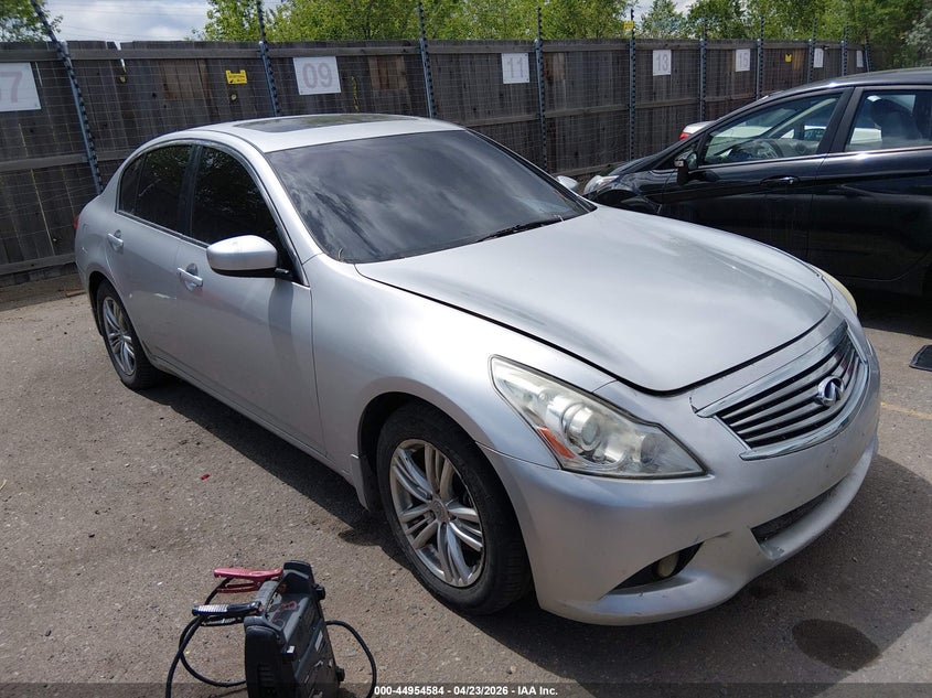 2013 Infiniti G37X