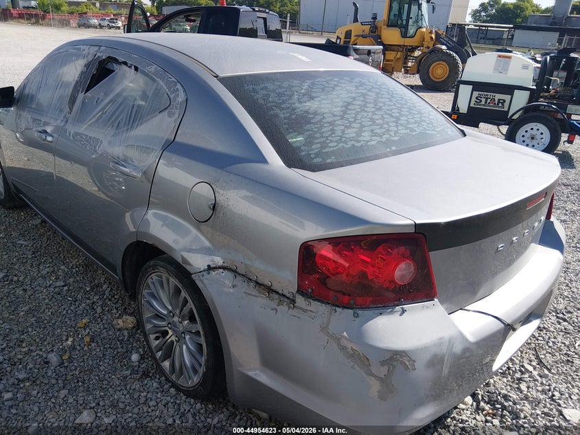 Vin: 1c3cdzab5dn589744, lot: 45452024, dodge avenger se 20133