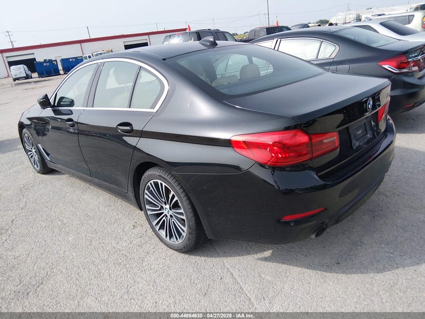 2019 BMW 530I