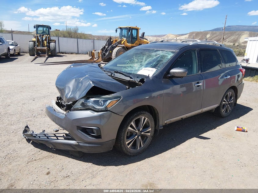 2017 NISSAN PATHFINDER auction photo 2