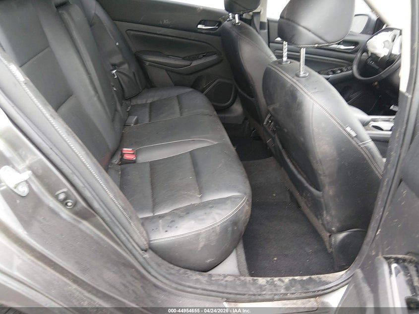 2021 NISSAN ALTIMA auction photo 8