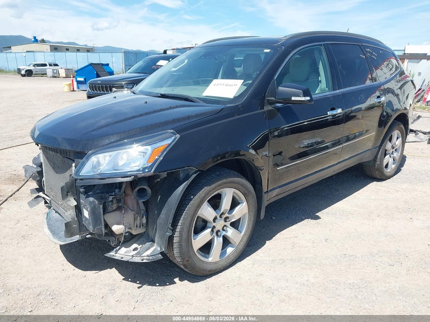 2016 CHEVROLET TRAVERSE auction photo 2
