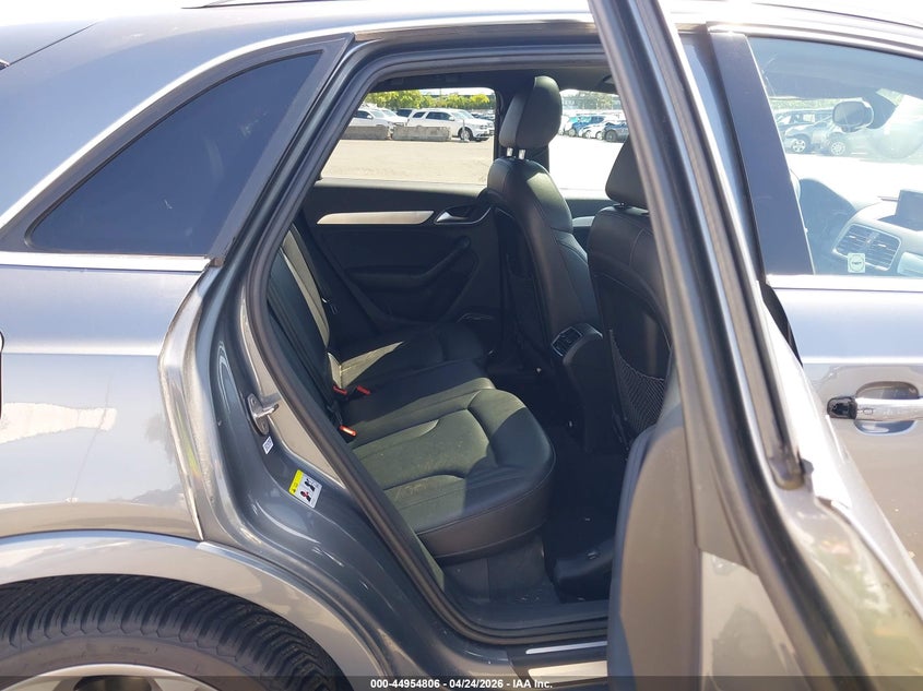 2015 Audi Q3 2.0T Premium Plus VIN: WA1GFCFSXFR011982 Lot: 44954806