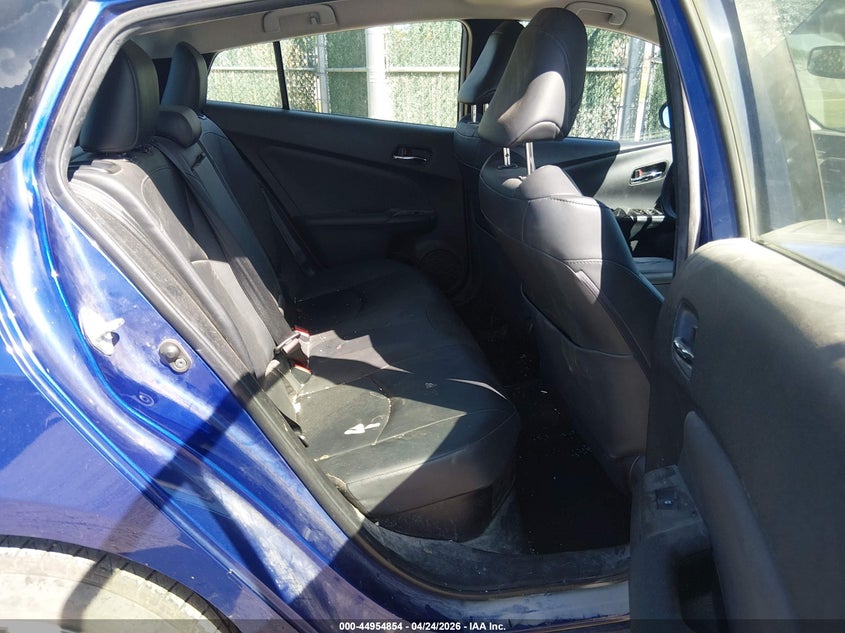 2017 TOYOTA PRIUS auction photo 8