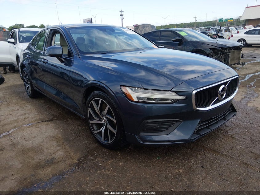 2019 VOLVO S60 T6 MOMENTUM