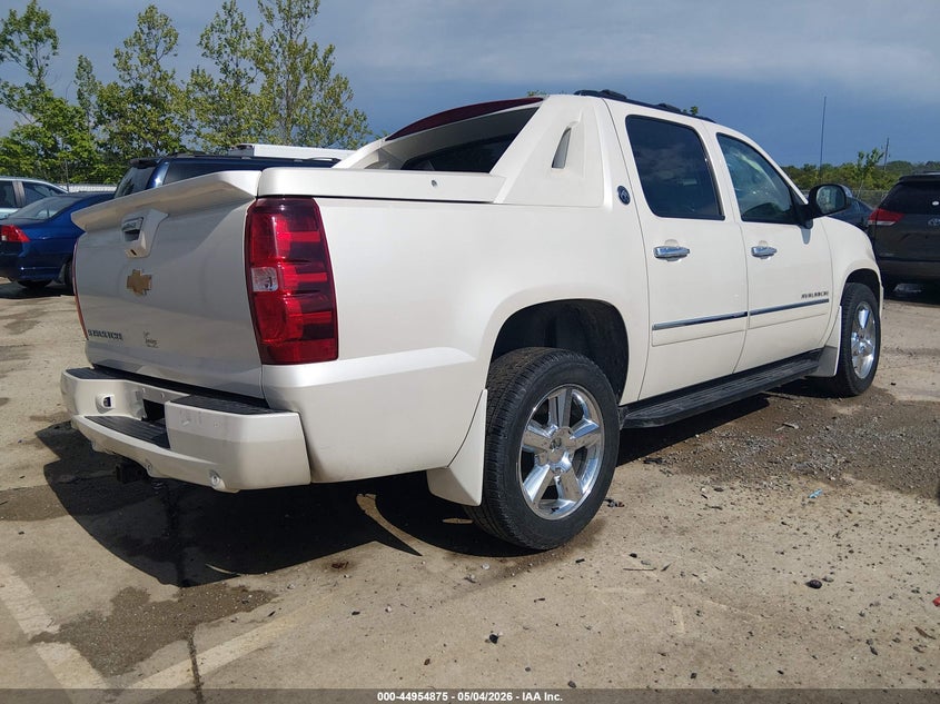 Vin: 3gntkge74dg142012, lot: 45452276, chevrolet avalanche ltz 20134