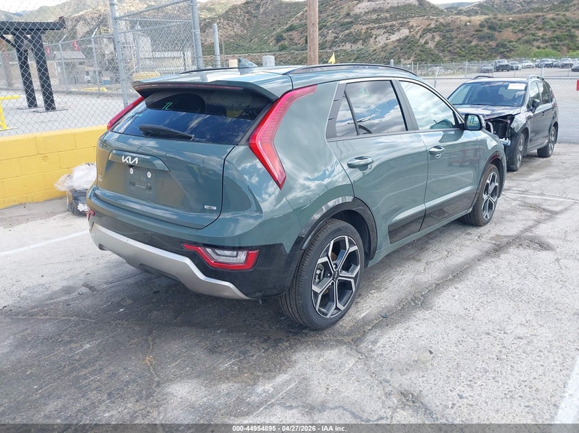Vin: kndct3le9r5119212, lot: 45452296, kia niro sx touring 20244