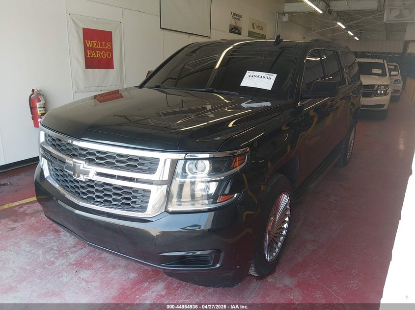 Vin: 1gnskhkc9hr180974, lot: 45452337, chevrolet suburban lt 20172