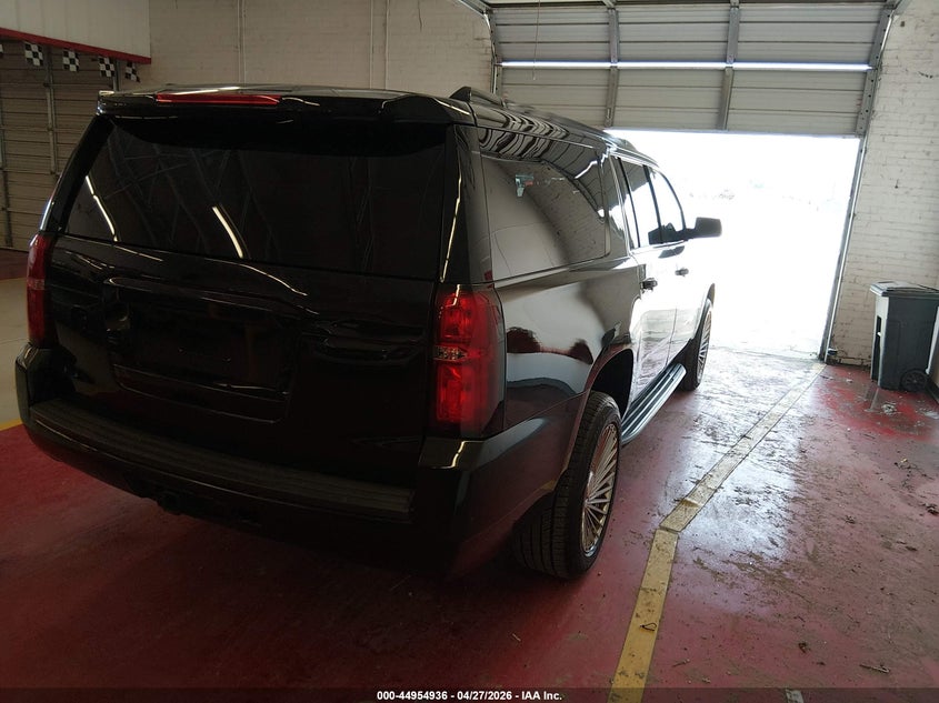 Vin: 1gnskhkc9hr180974, lot: 45452337, chevrolet suburban lt 20174