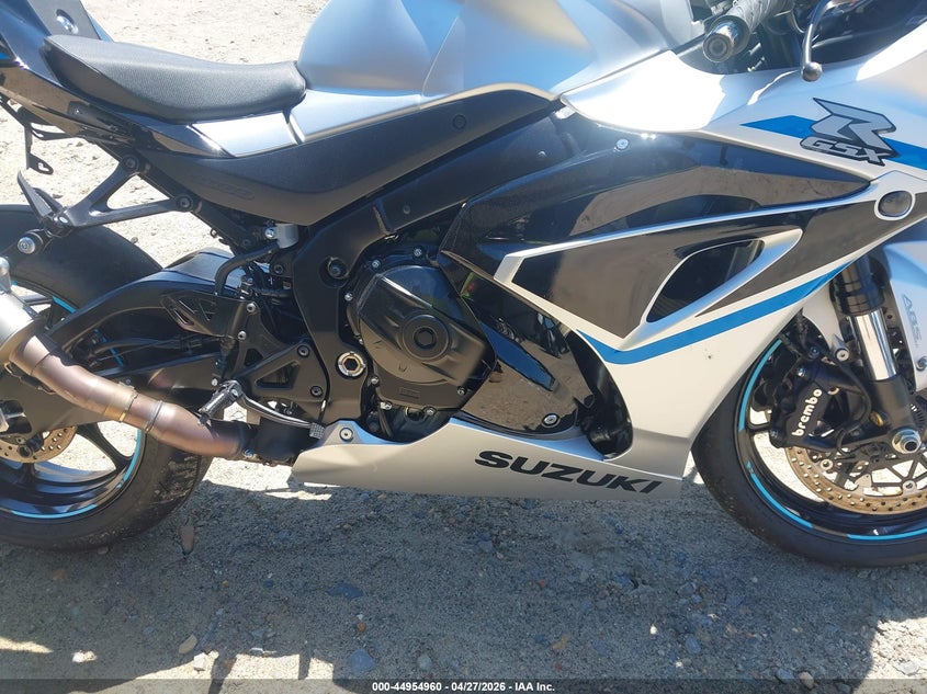 2025 Suzuki Gsx-R1000 VIN: JS1DM11B7S7100189 Lot: 44954960