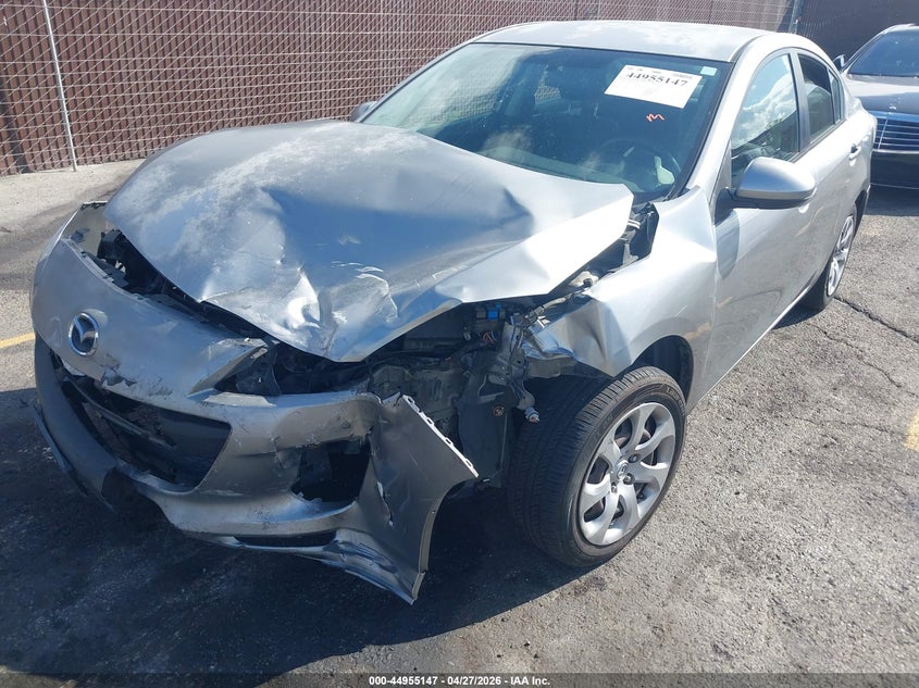 Vin: jm1bl1ug0c1567739, lot: 45452548, mazda mazda3 i sport 20122