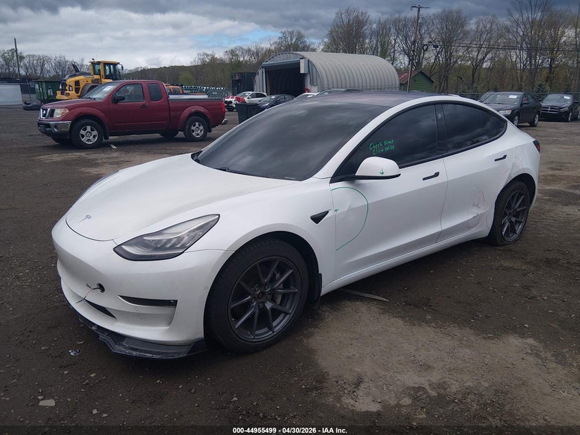 Vin: 5yj3e1eb0mf855996, lot: 45452900, tesla model 3 long range dual motor all-wheel drive 20212