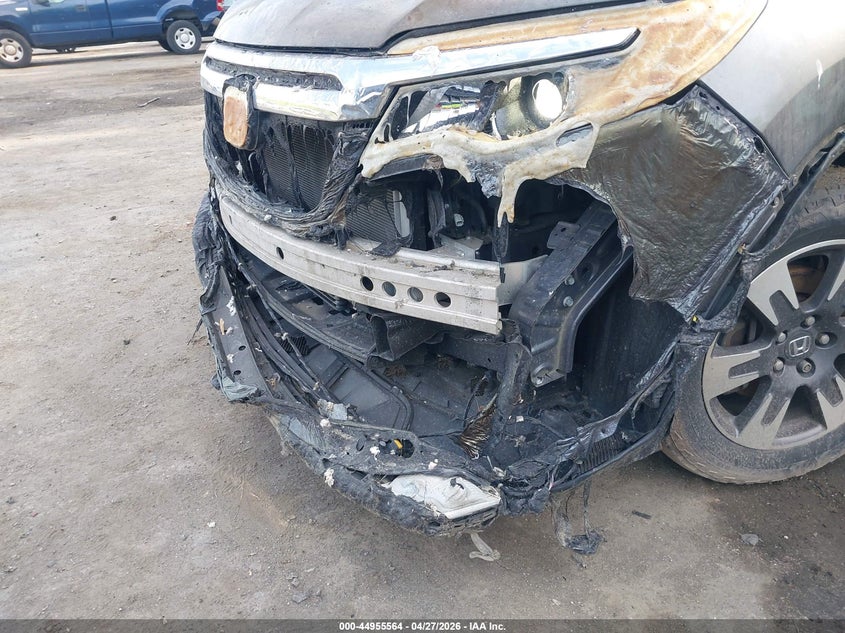 VIN 5FPYK3F77HB003923 2017 HONDA RIDGELINE RTL-E