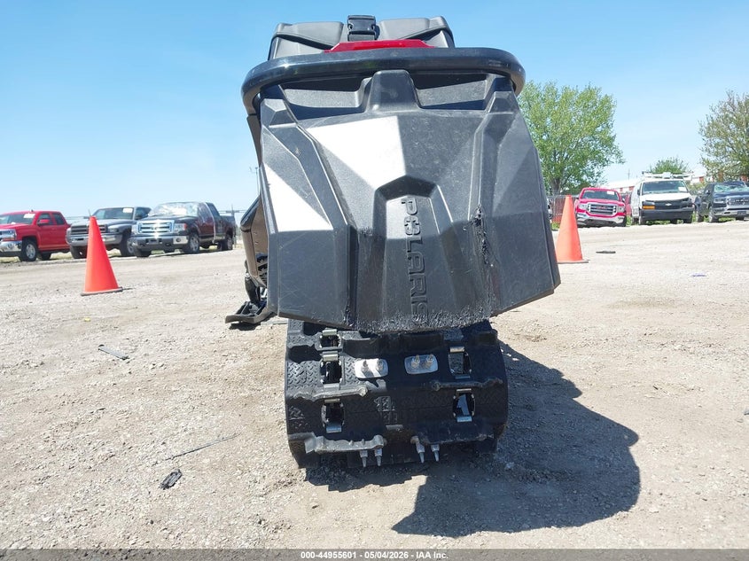 2024 Polaris Indy Xcr Black Lot 111044955601 Vin SN1TDV8RXRC231675
