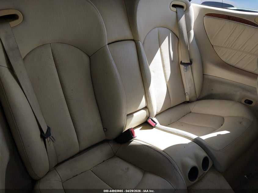 2007 Mercedes-Benz Clk 550 VIN: WDBTK72F27T076859 Lot: 44955985