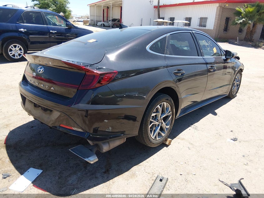 2023 HYUNDAI SONATA auction photo 4
