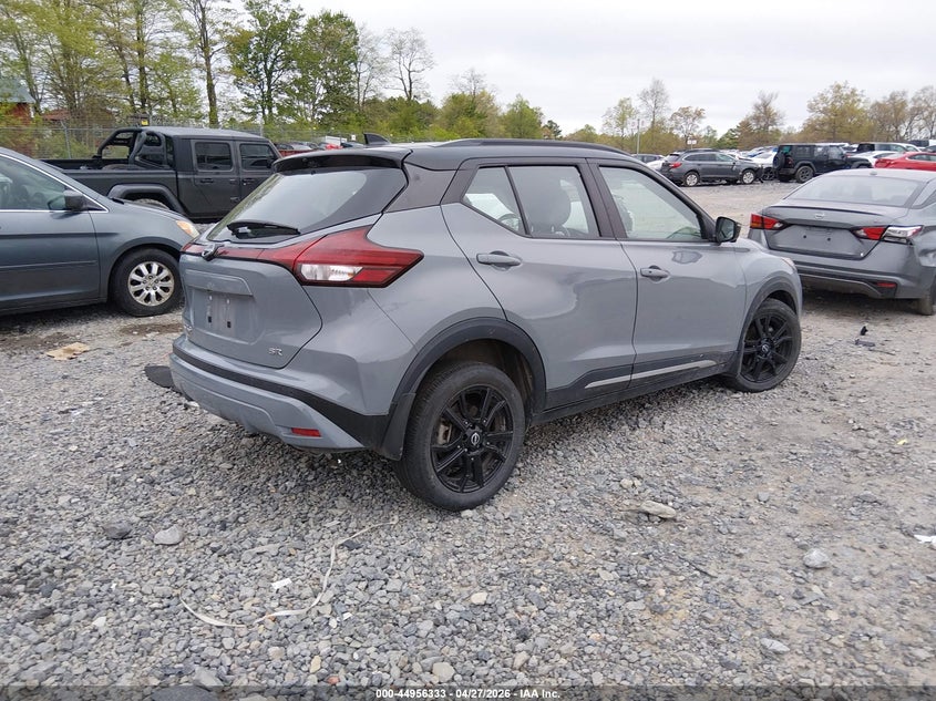 2023 NISSAN KICKS auction photo 4