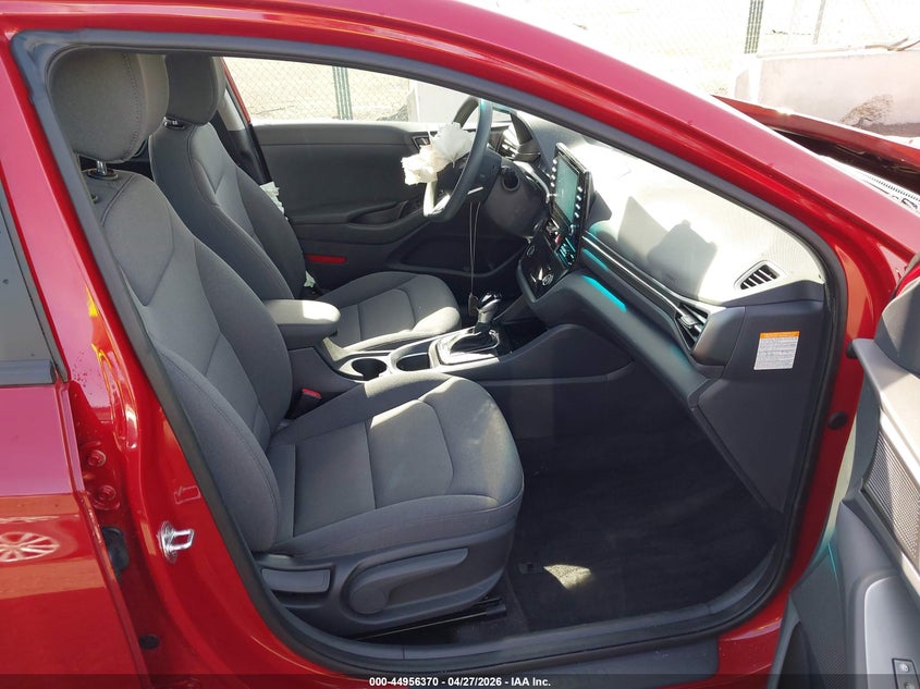 VIN KMHC65LC8LU230912 2020 HYUNDAI IONIQ HYBRID BLUE