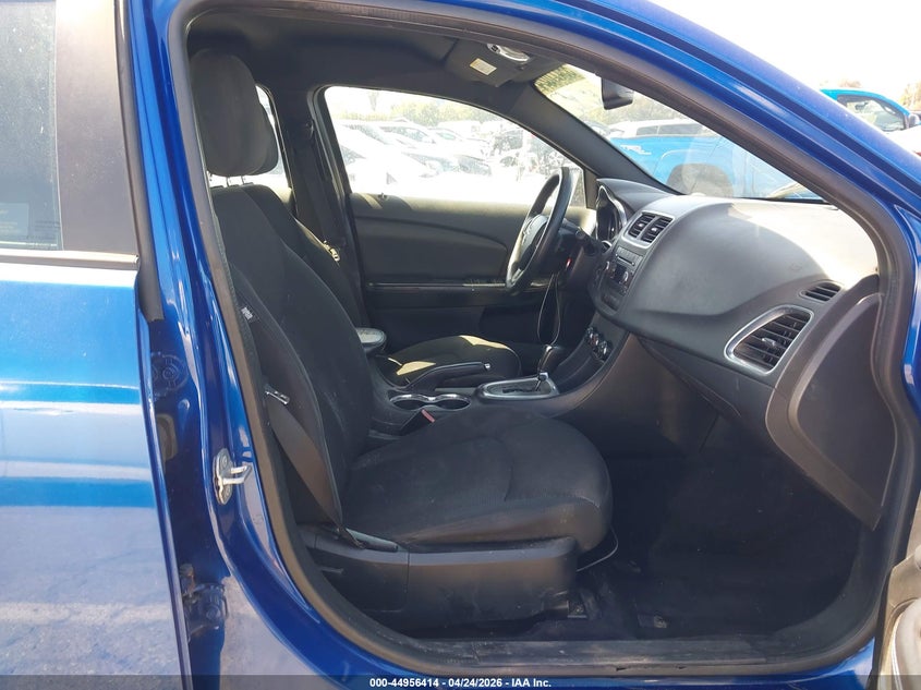 2014 Dodge Avenger Se