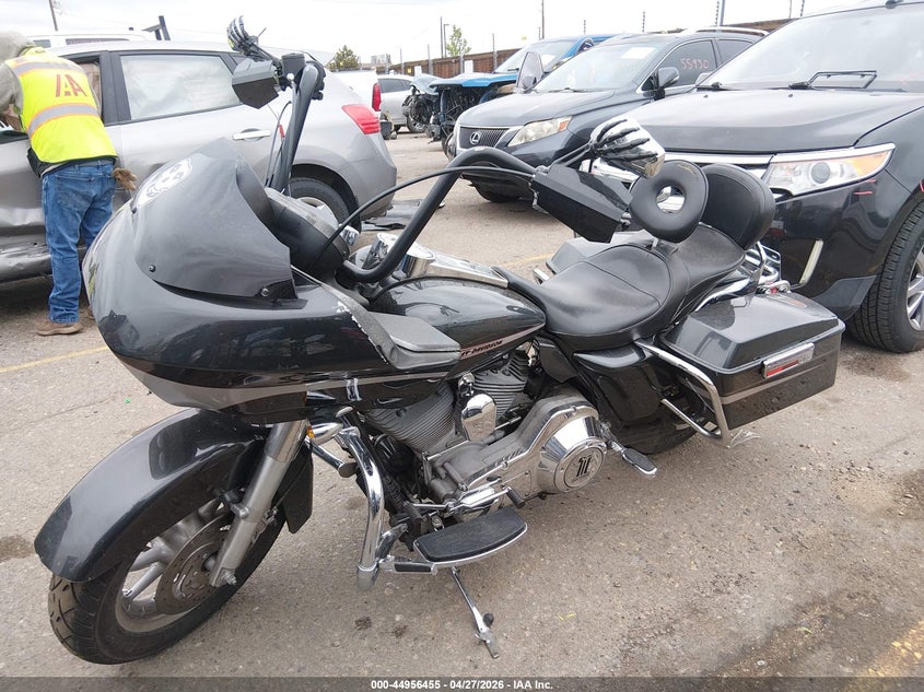 2006 HARLEY-DAVIDSON FLTRI auction photo 2
