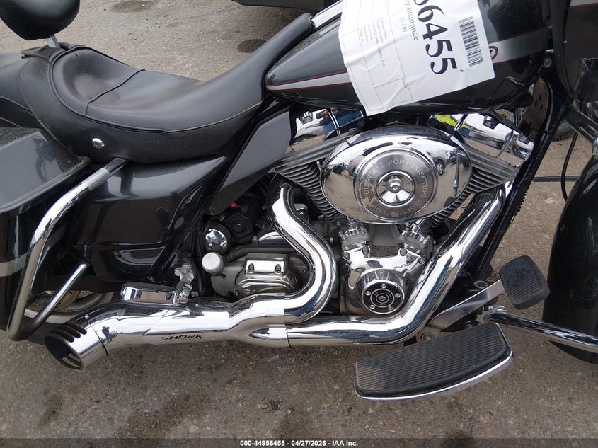 2006 HARLEY-DAVIDSON FLTRI auction photo 8
